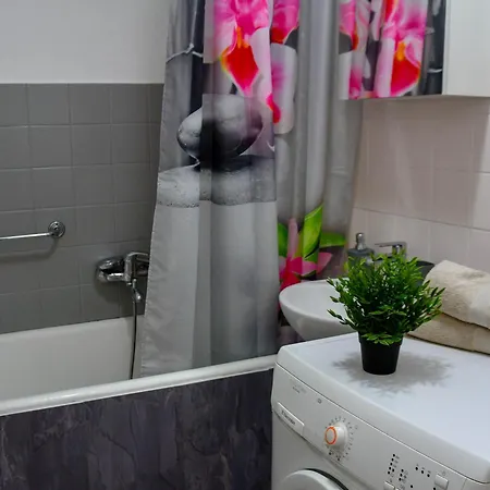 Apartment Apartman Neda Pula,near The Beach,free Parking And Wi-fi Pula
