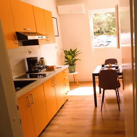 Apartman Neda Pula,near The Beach,free Parking And Wi-fi Pula