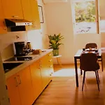 Neda Pula,near The Beach,free Parking And Wi-fi Apartman Póla