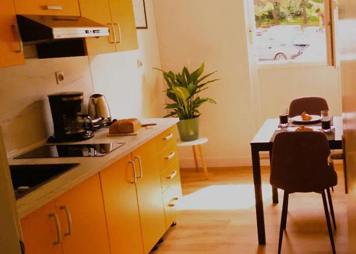 Neda Pula,near The Beach,free Parking And Wi-fi Apartamento Pula